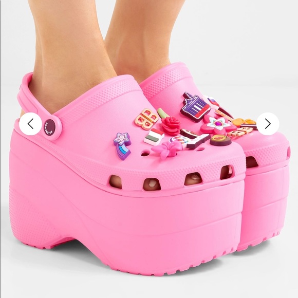 ‼️‼️‼️‼️SOLD‼️‼️‼️Balenciaga Crocs - Picture 1 of 8